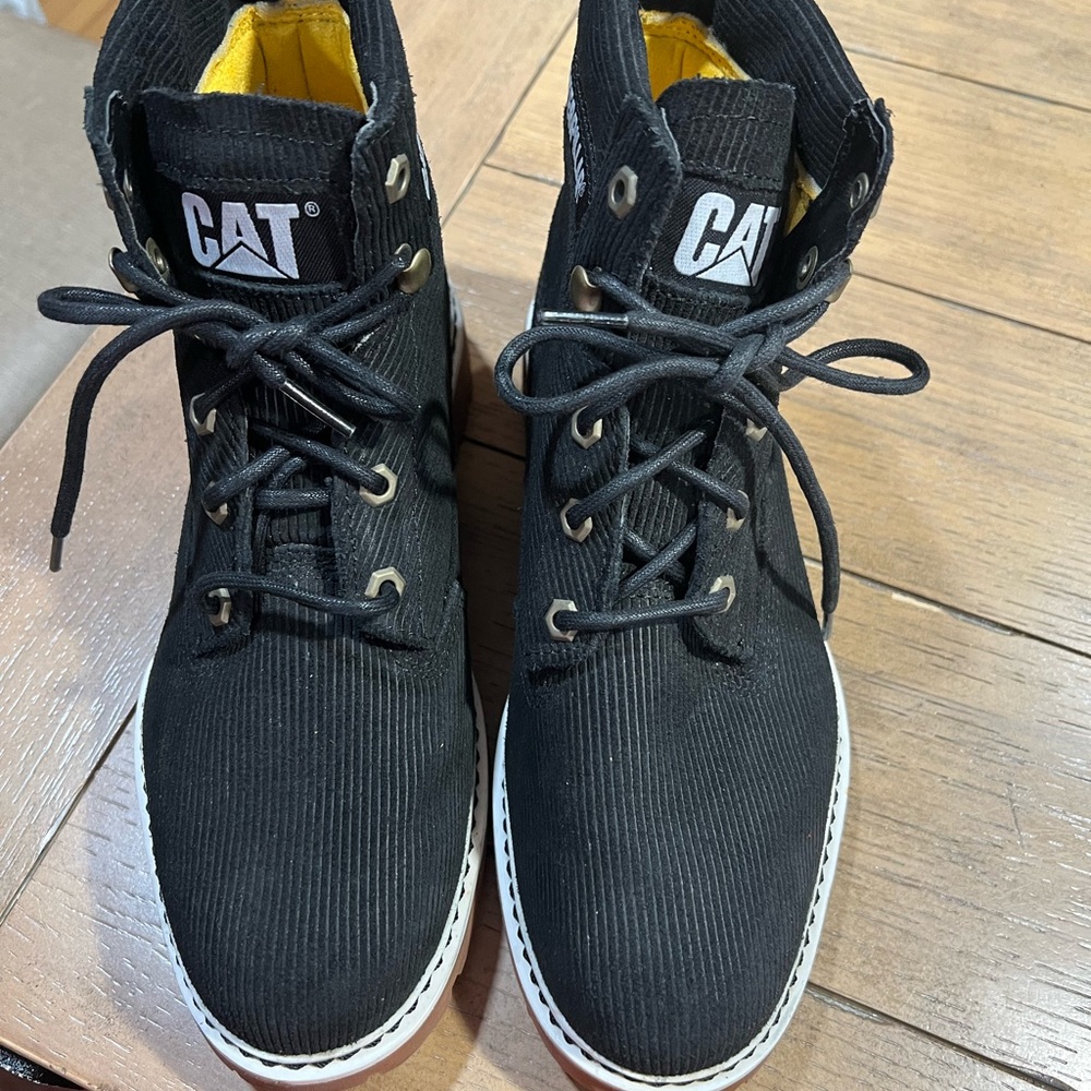 Women Caterpillar Black High-Top Boots (Wide)